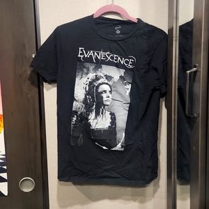 Evanescence Band Tee